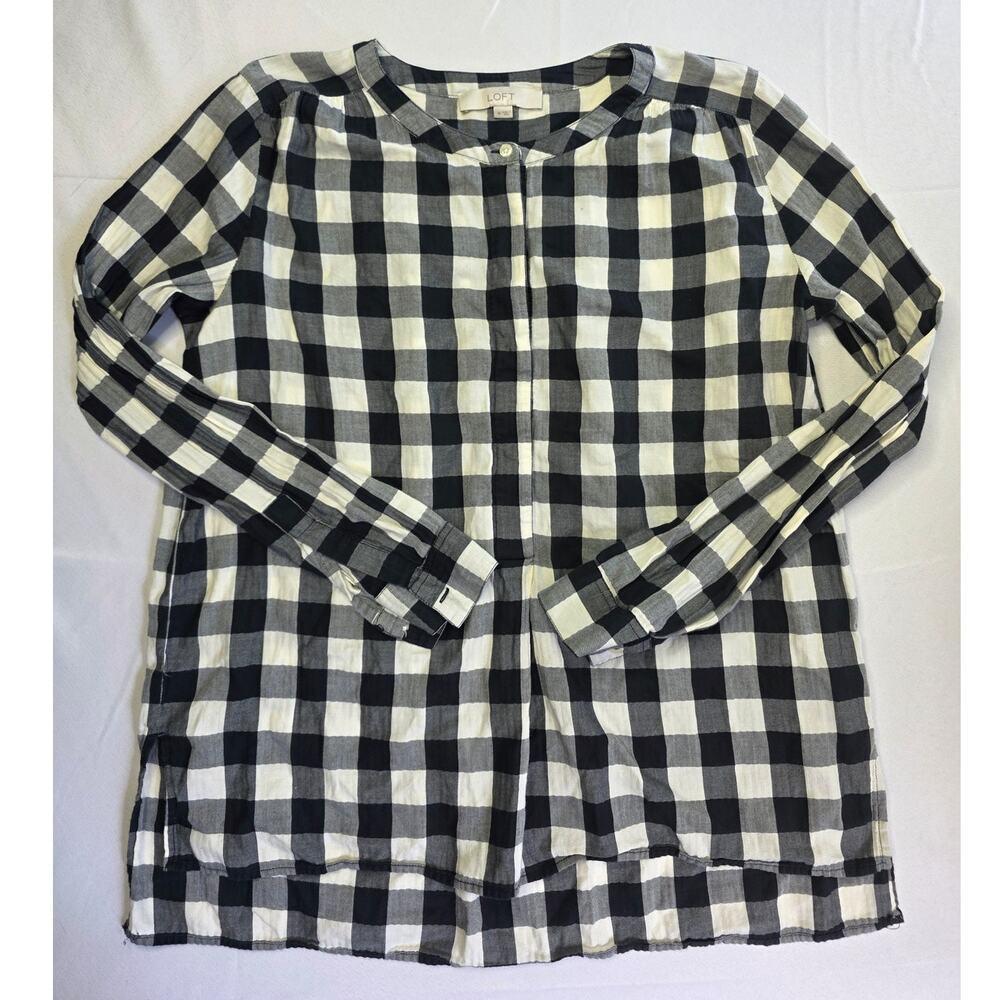 LOFT gingham plaid long-sleeve button-down blouse Size M